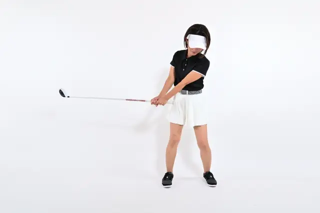 バックスイングの正しいフォームを身につけるポイントと練習方法