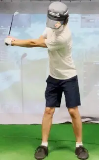 トップが低い